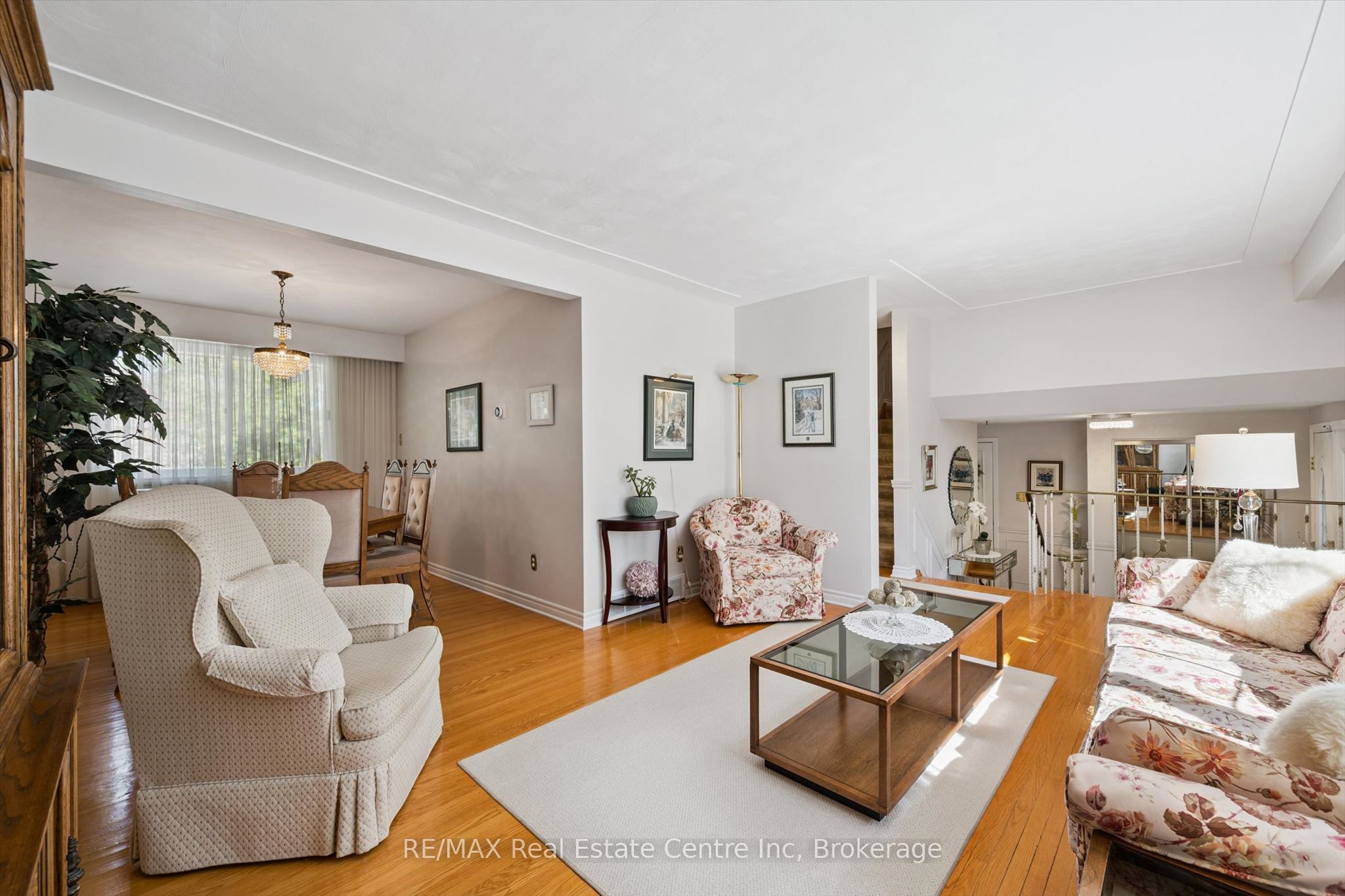 47 Lambert Crescent Property Photo 6