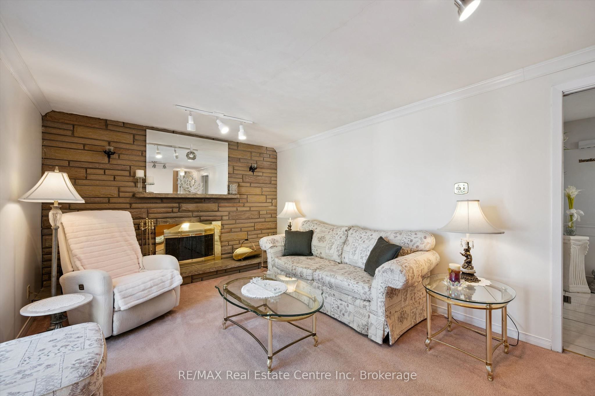 47 Lambert Crescent Property Photo 17
