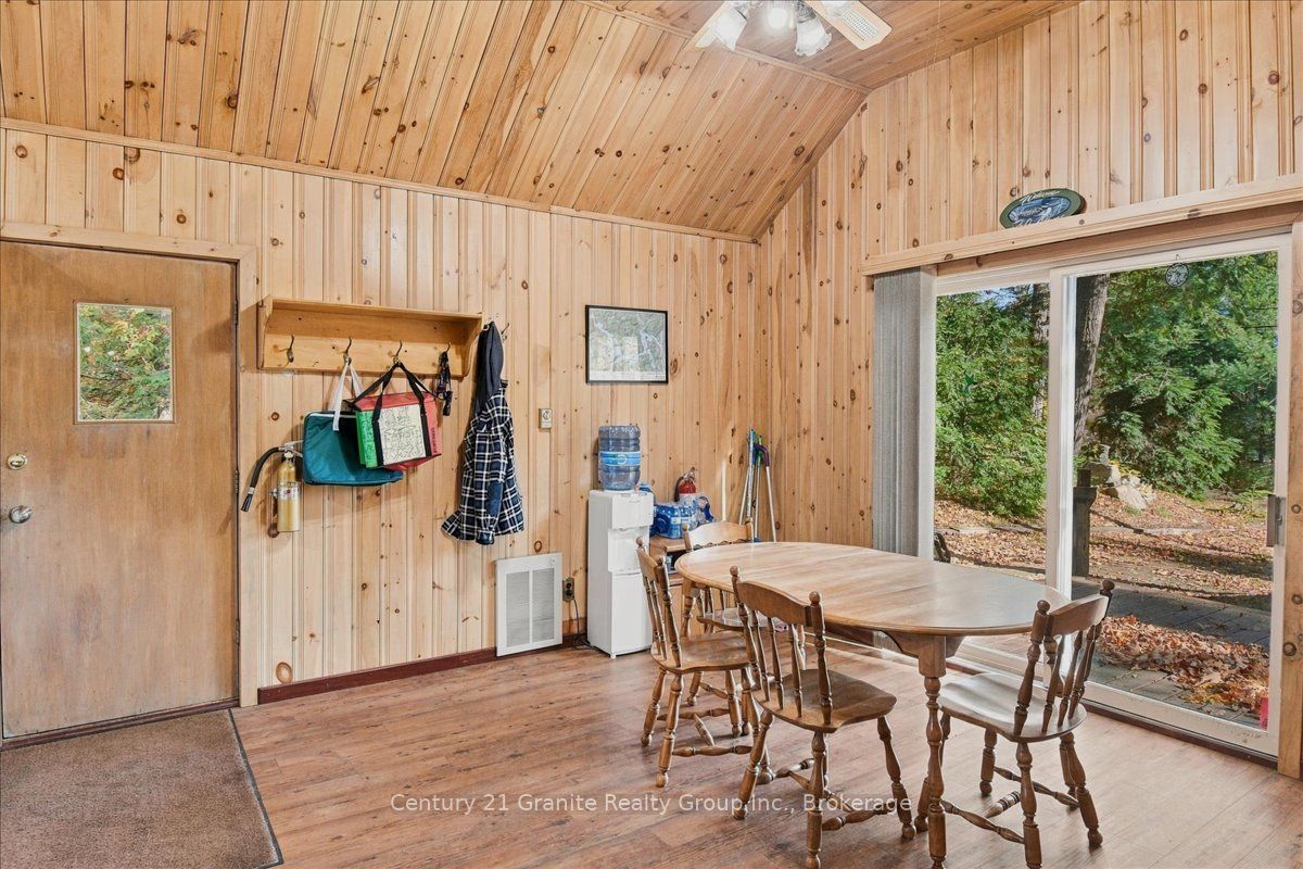 354 Forestview Road N Property Photo 3