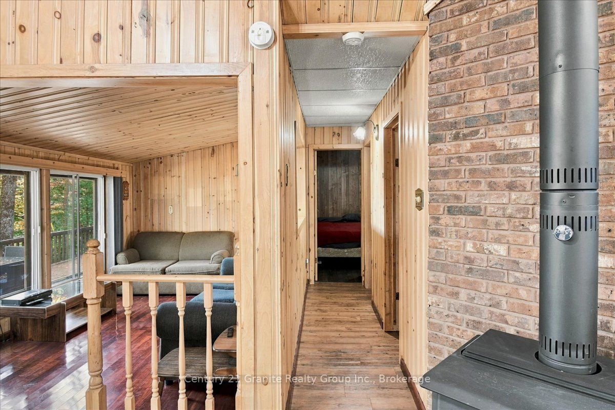 354 Forestview Road N Property Photo 8