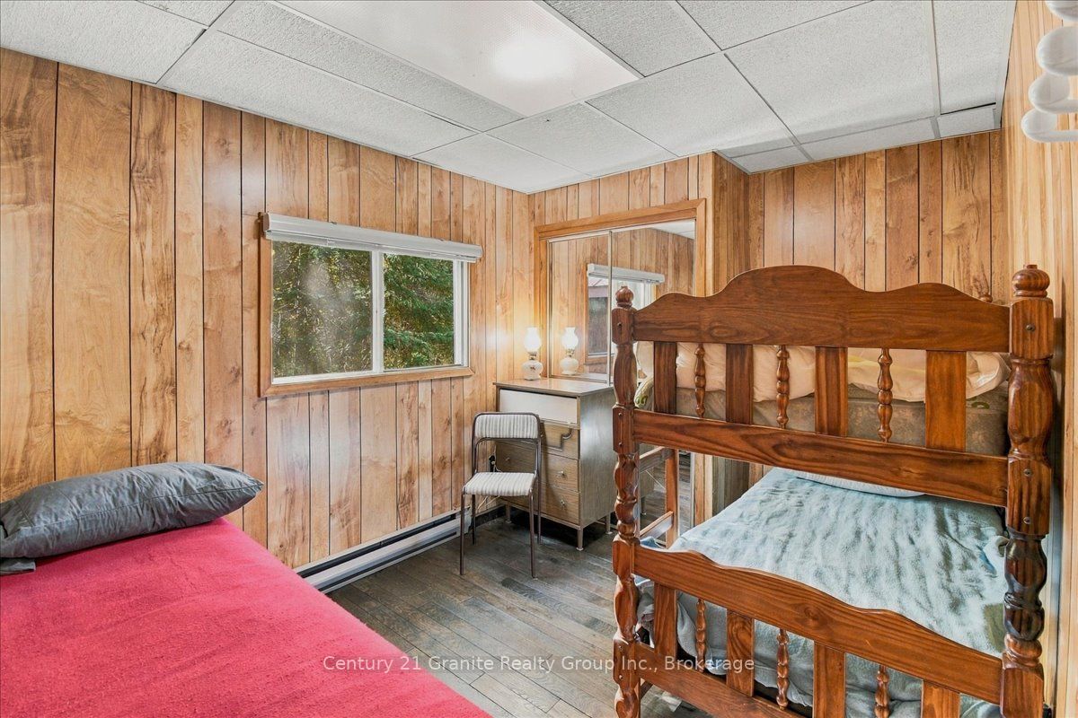 354 Forestview Road N Property Photo 23