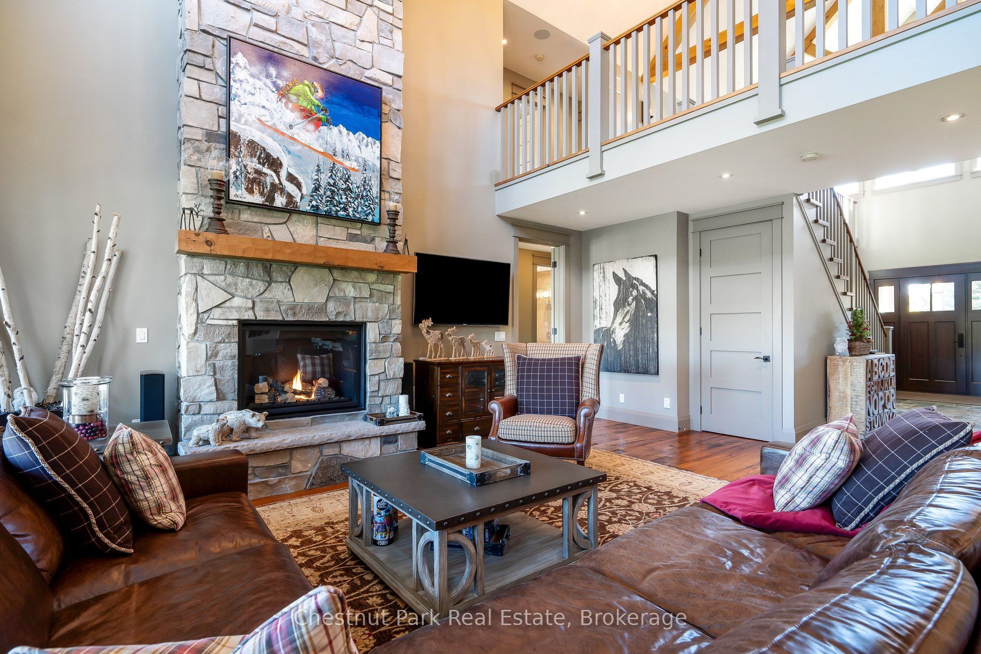 124 Snowbridge Way Property Photo 10