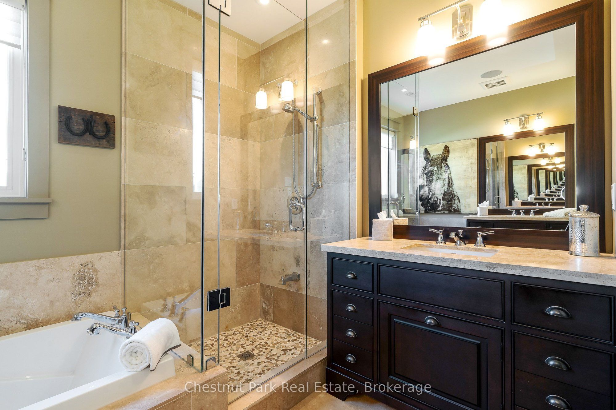 124 Snowbridge Way Property Photo 22