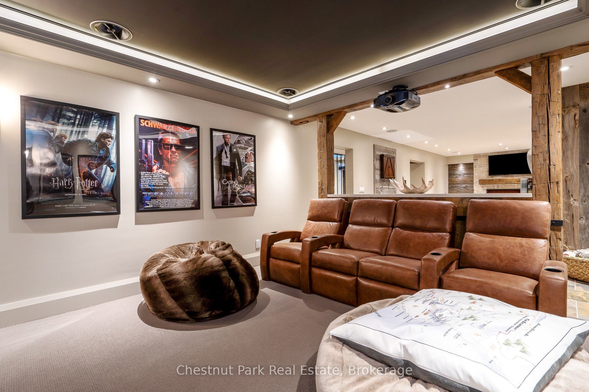 124 Snowbridge Way Property Photo 39