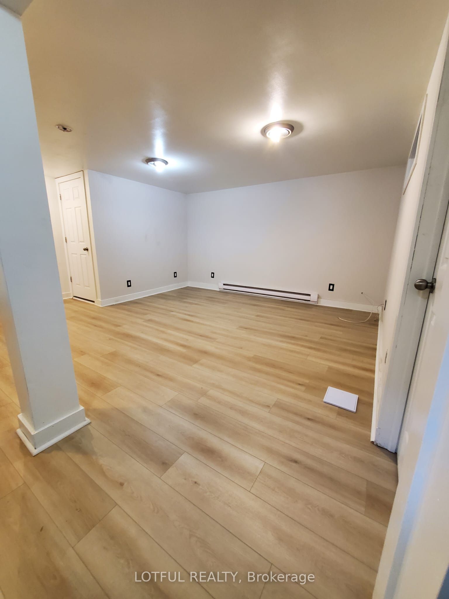 1107 Aldea Avenue 3 Property Photo 6