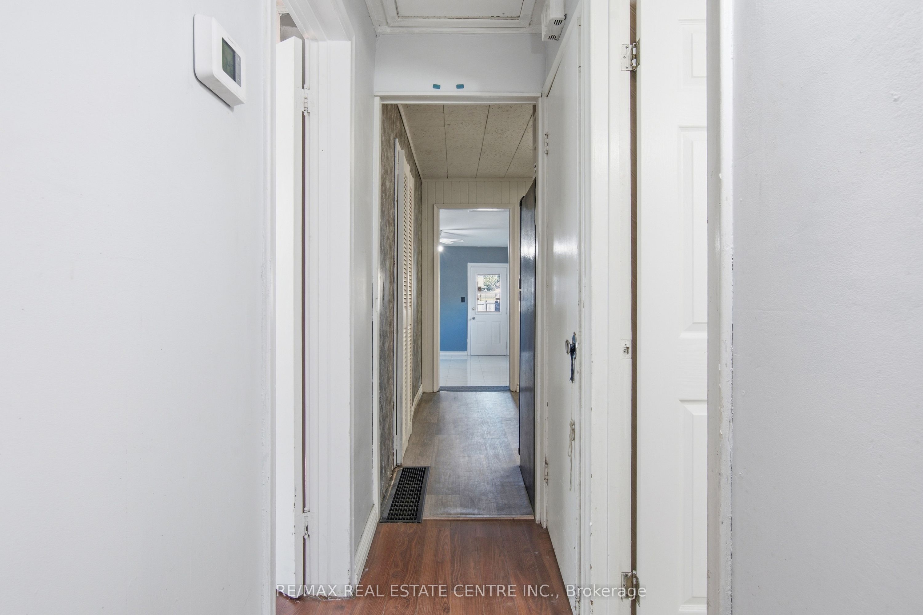 295 Strathearn Avenue Property Photo 11