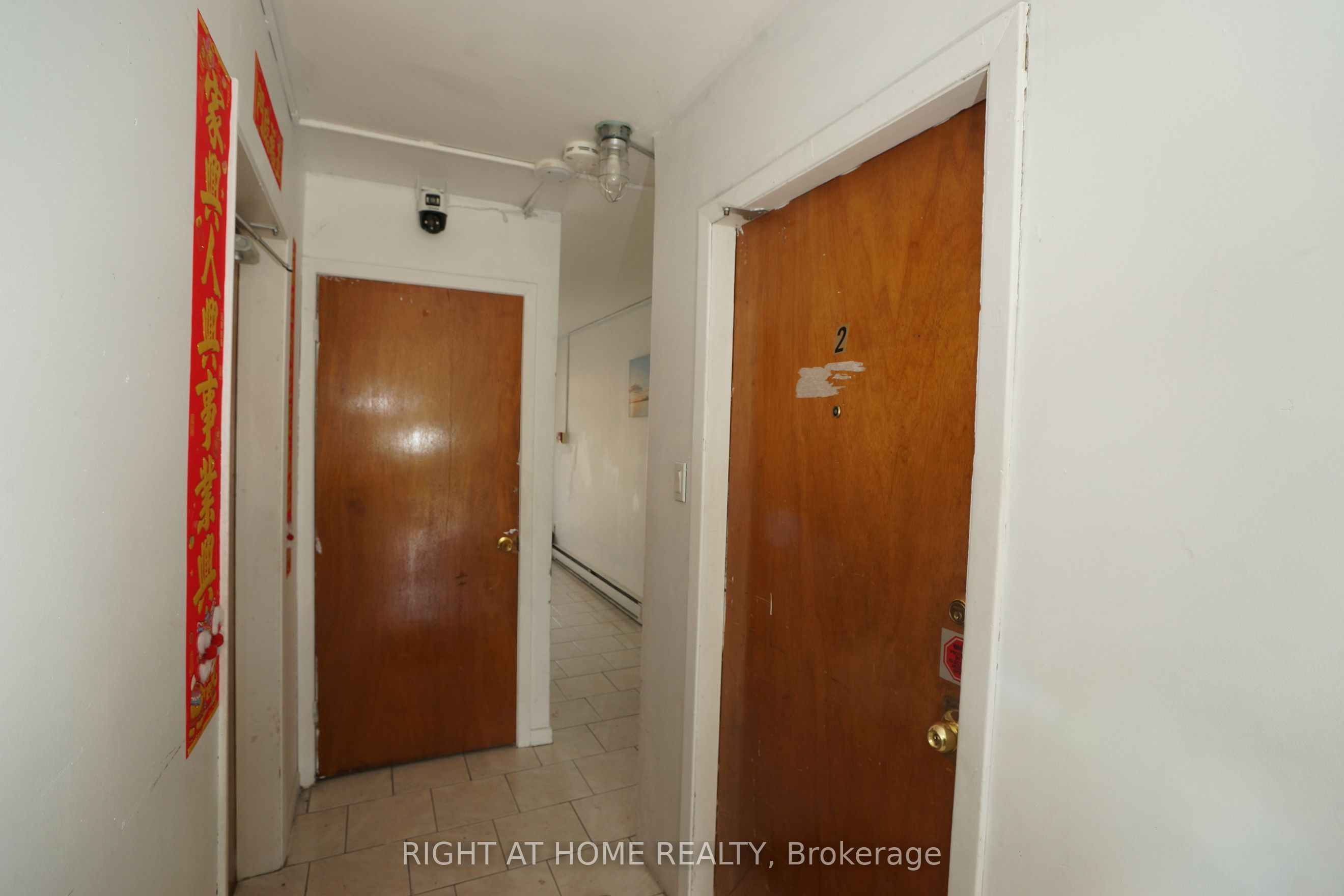 59 Saunby Street N Property Photo 39