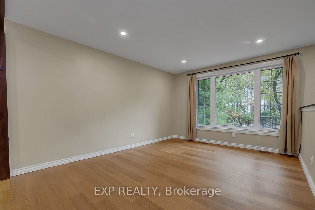 575 Bayview Drive Property Photo 6