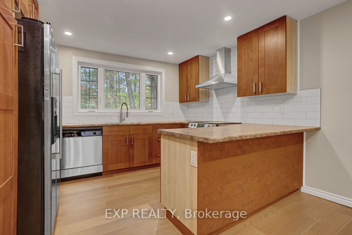 575 Bayview Drive Property Photo 14