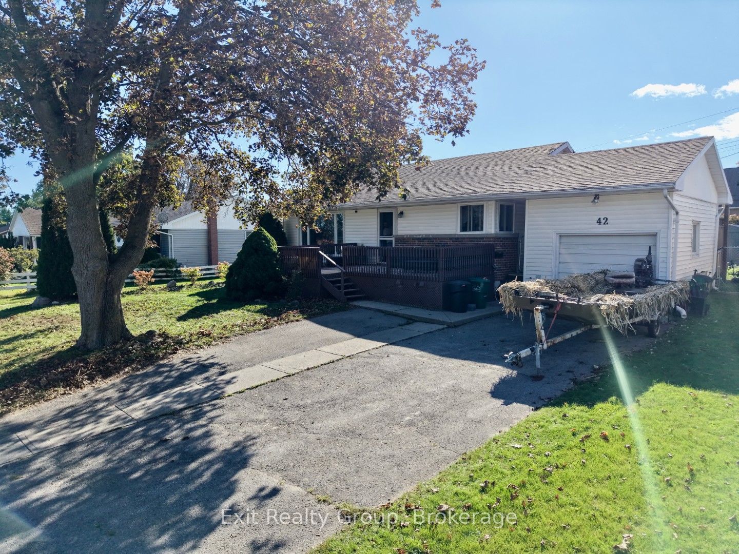 42 Third Avenue Property Photo 1