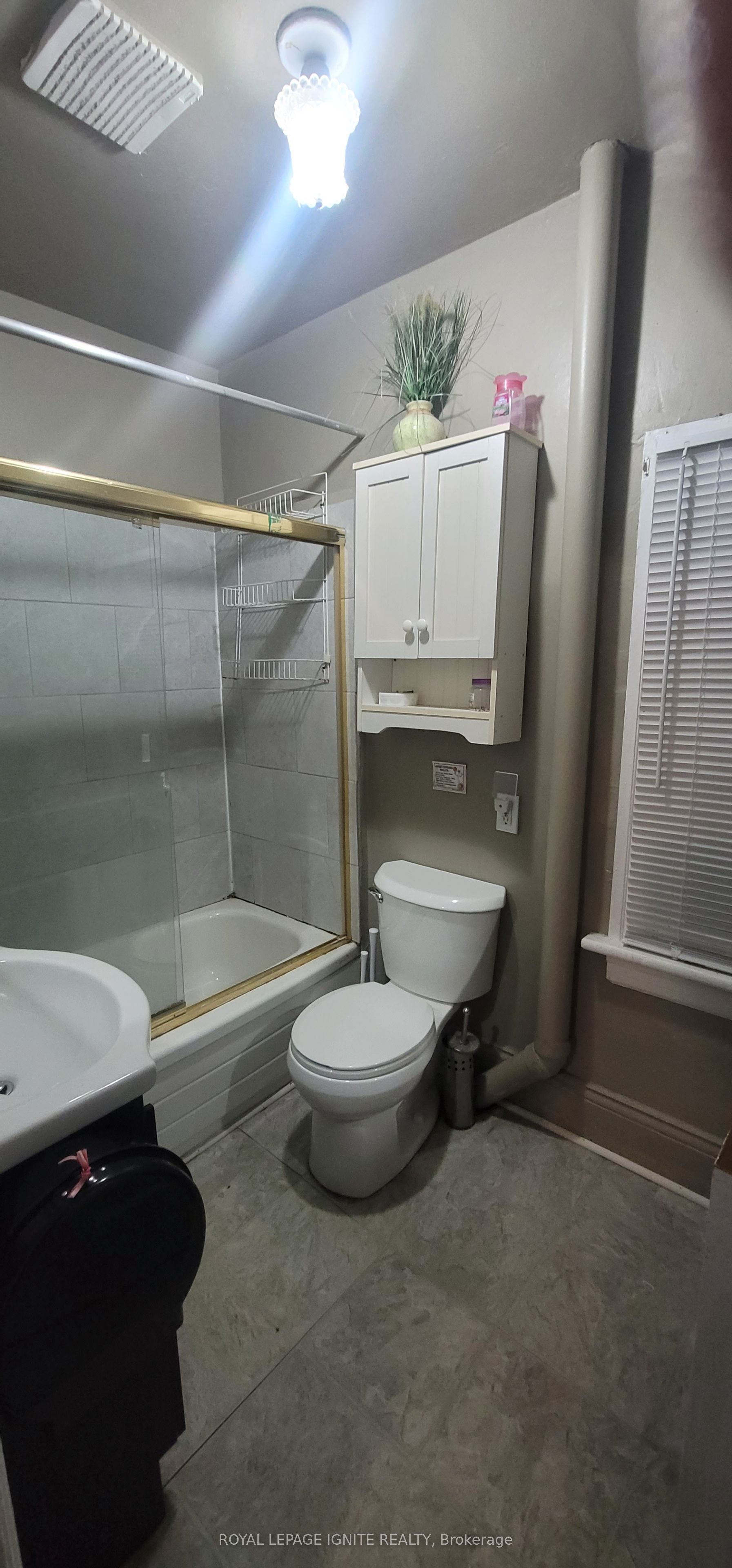 112 Ward Avenue Property Photo 15