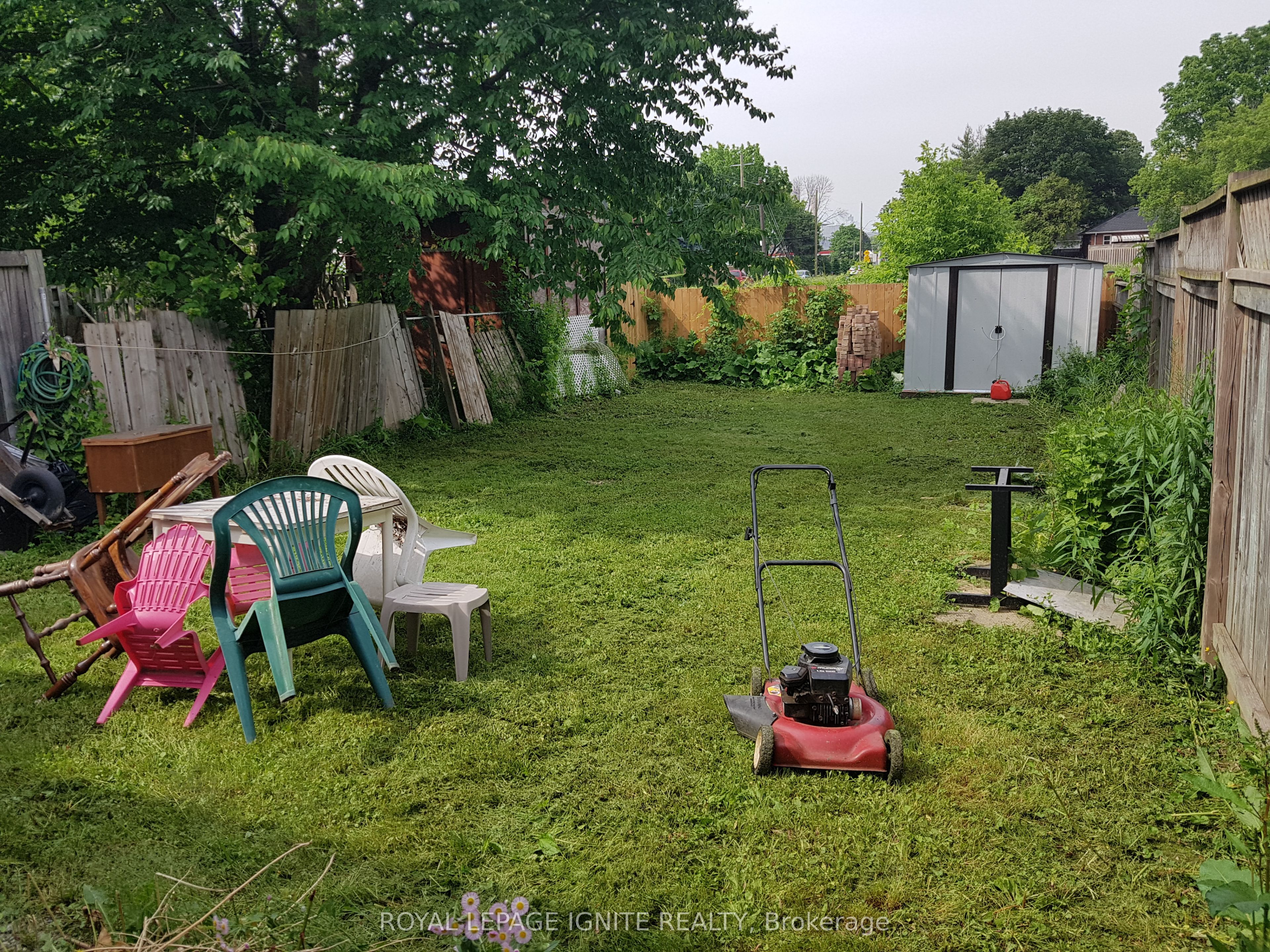 112 Ward Avenue Property Photo 21