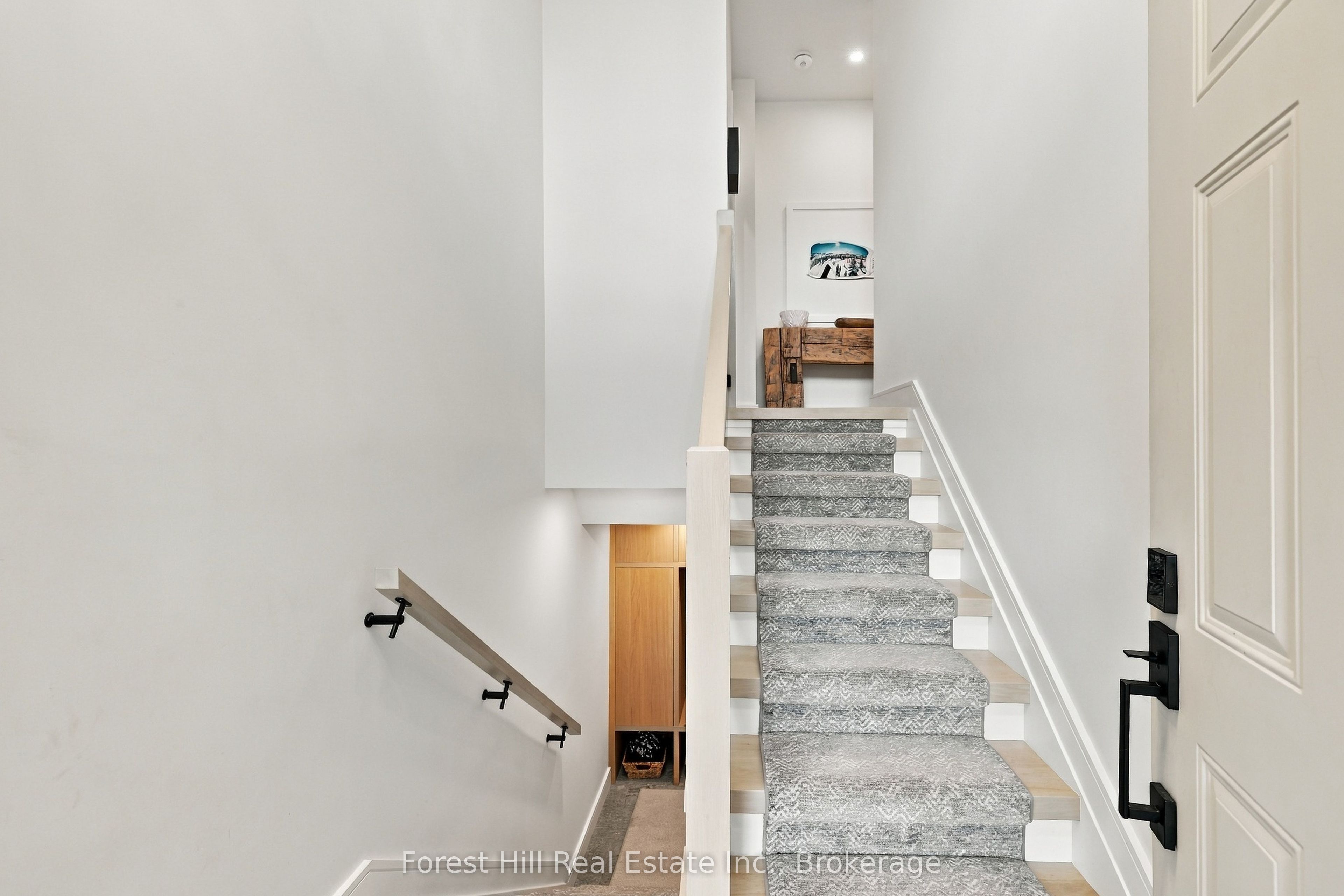 224 Blueski George Crescent 15 Property Photo 3