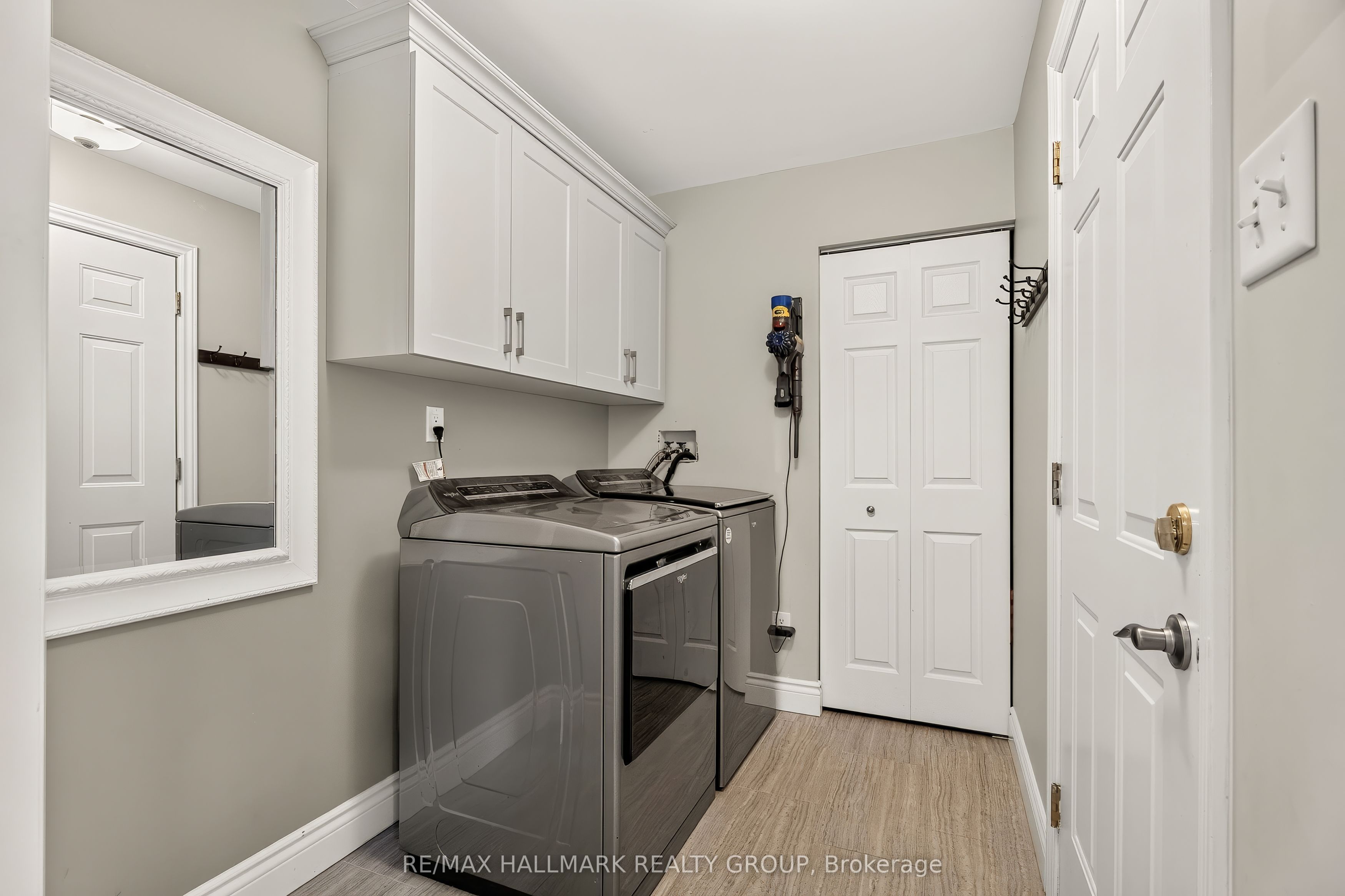 101 Queen Charlotte Street Property Photo 17