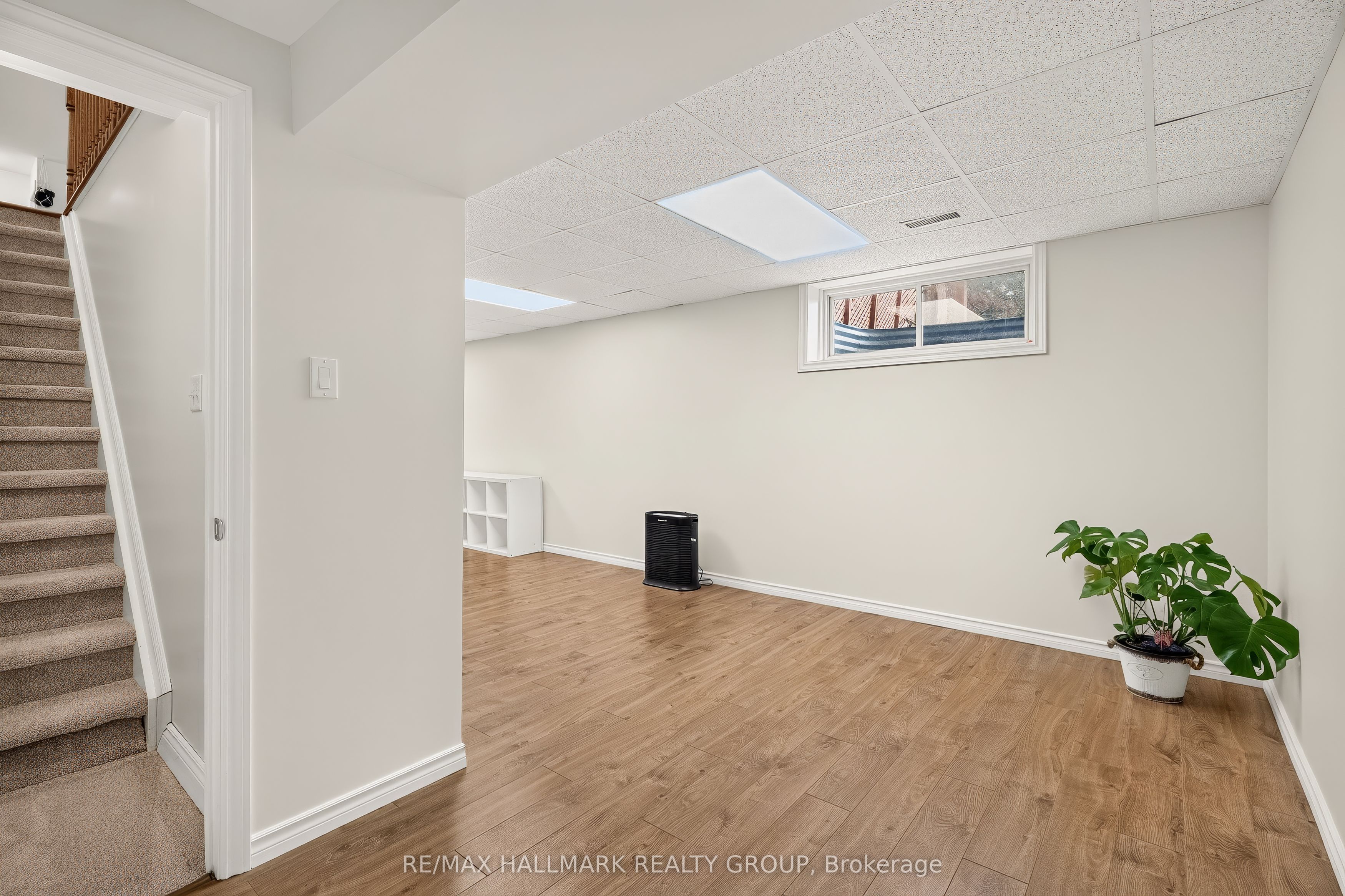 101 Queen Charlotte Street Property Photo 29