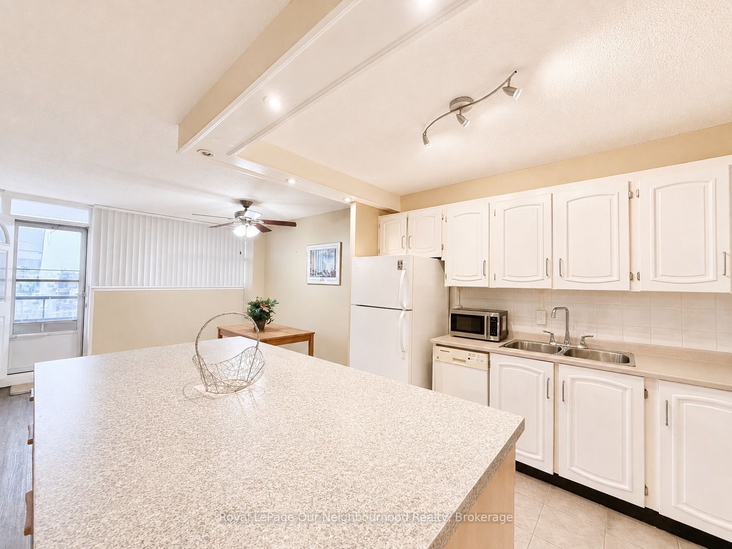 215 Glenridge Avenue 509 Property Photo 4