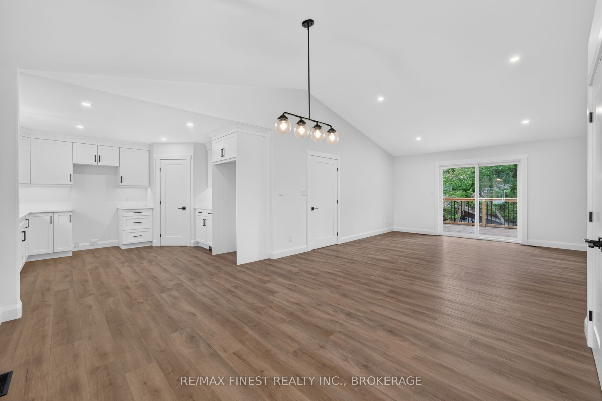 38 East Street Property Photo 5