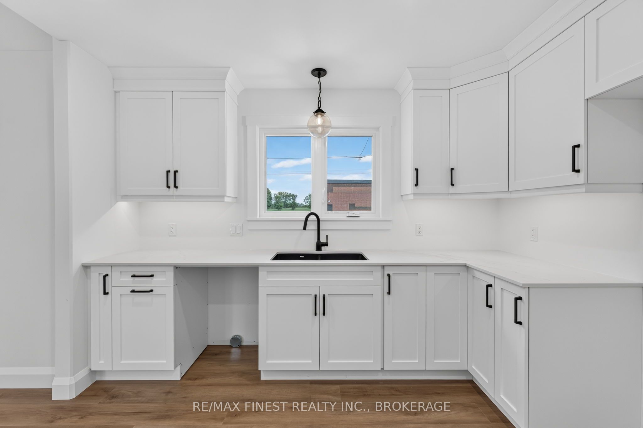 38 East Street Property Photo 8