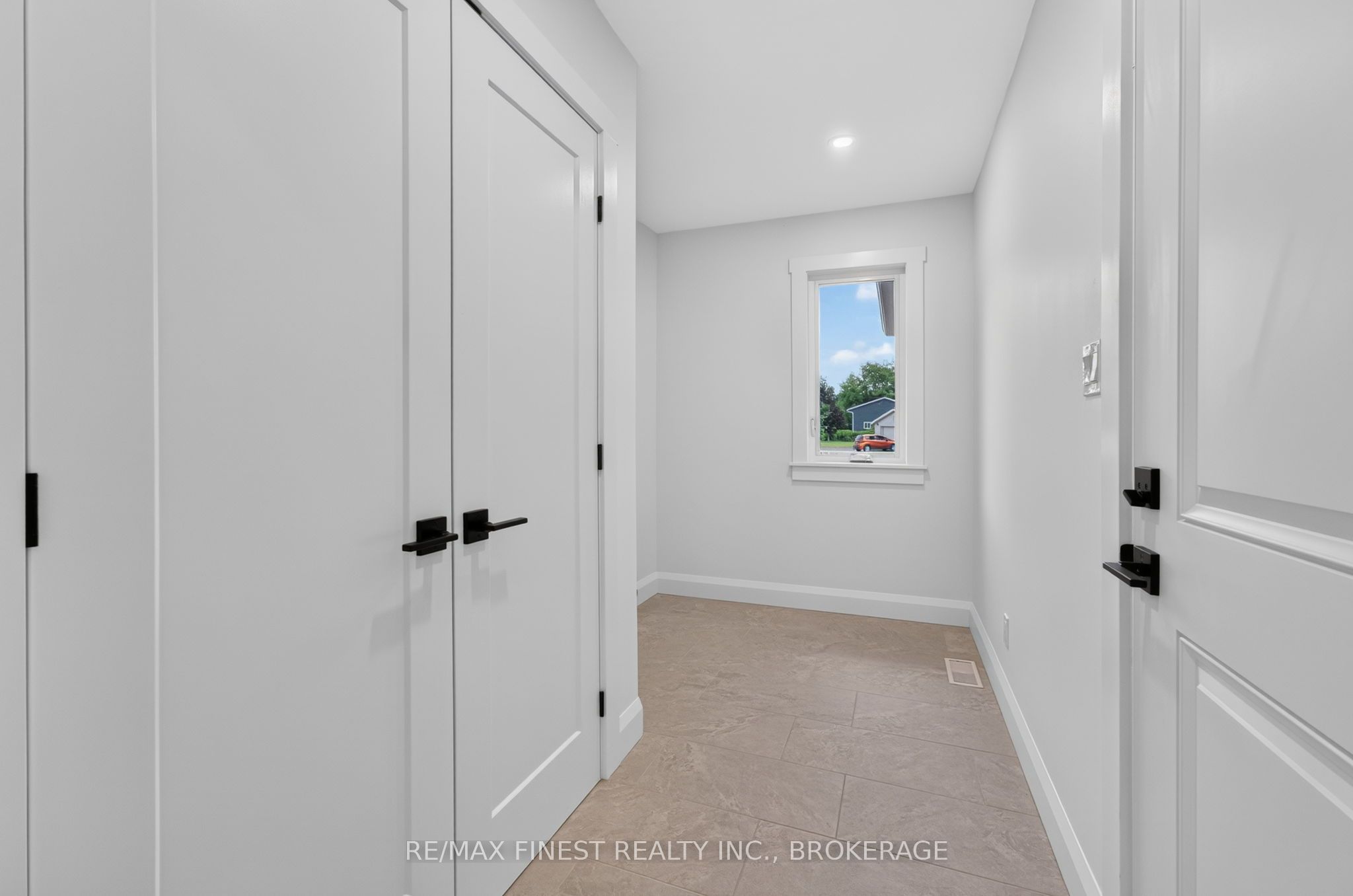 38 East Street Property Photo 15