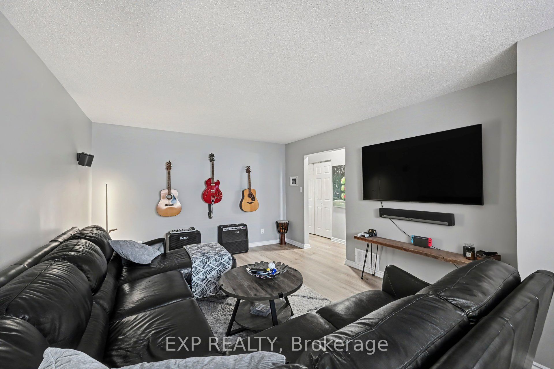 44 Union Street N Property Photo 6