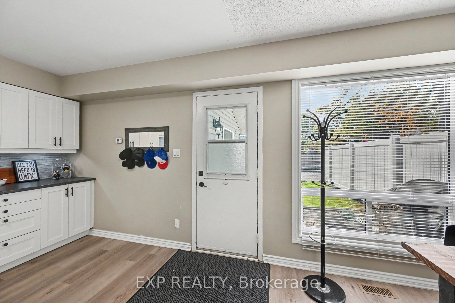 44 Union Street N Property Photo 10
