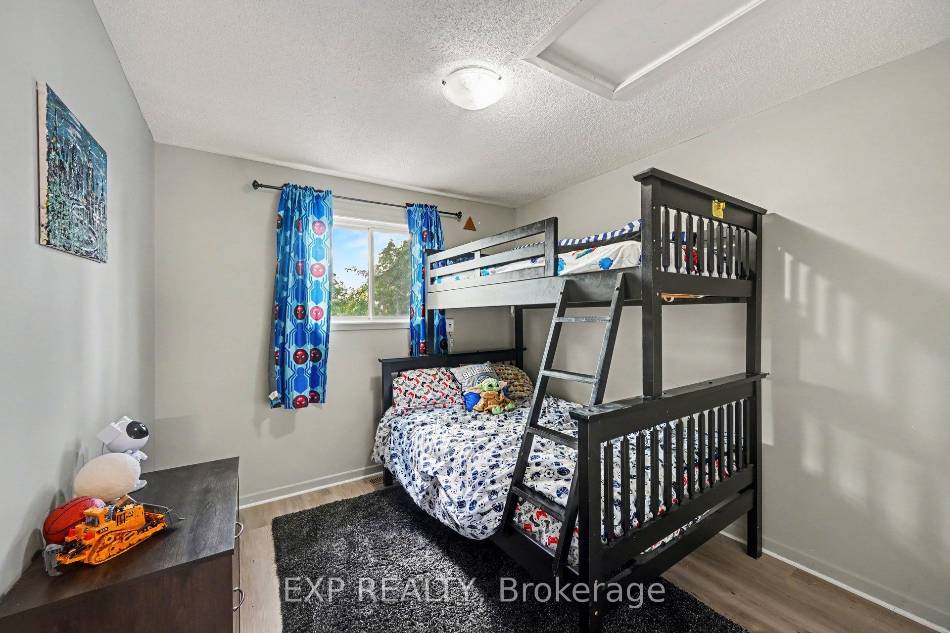 44 Union Street N Property Photo 23