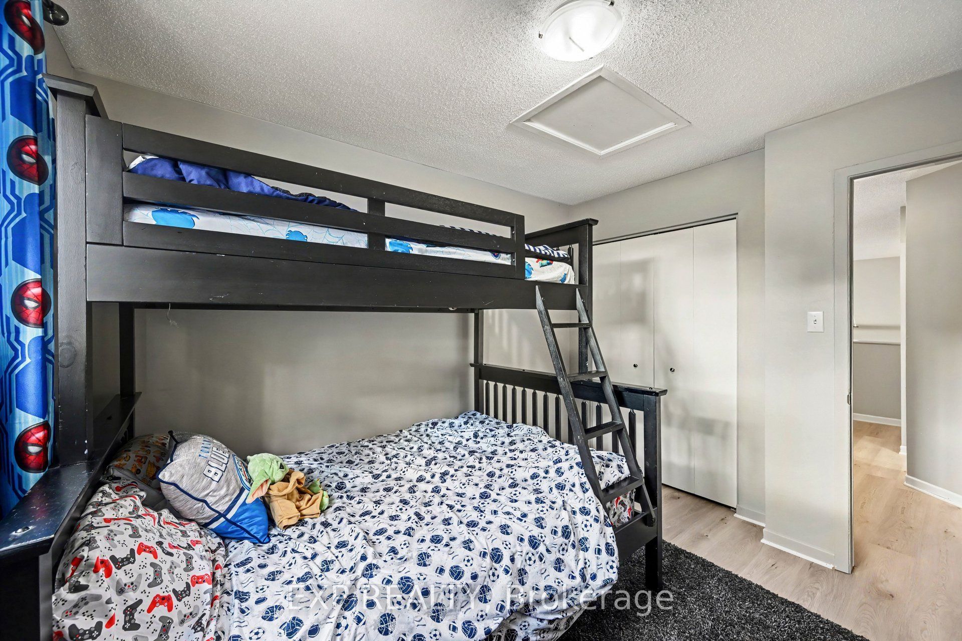 44 Union Street N Property Photo 24