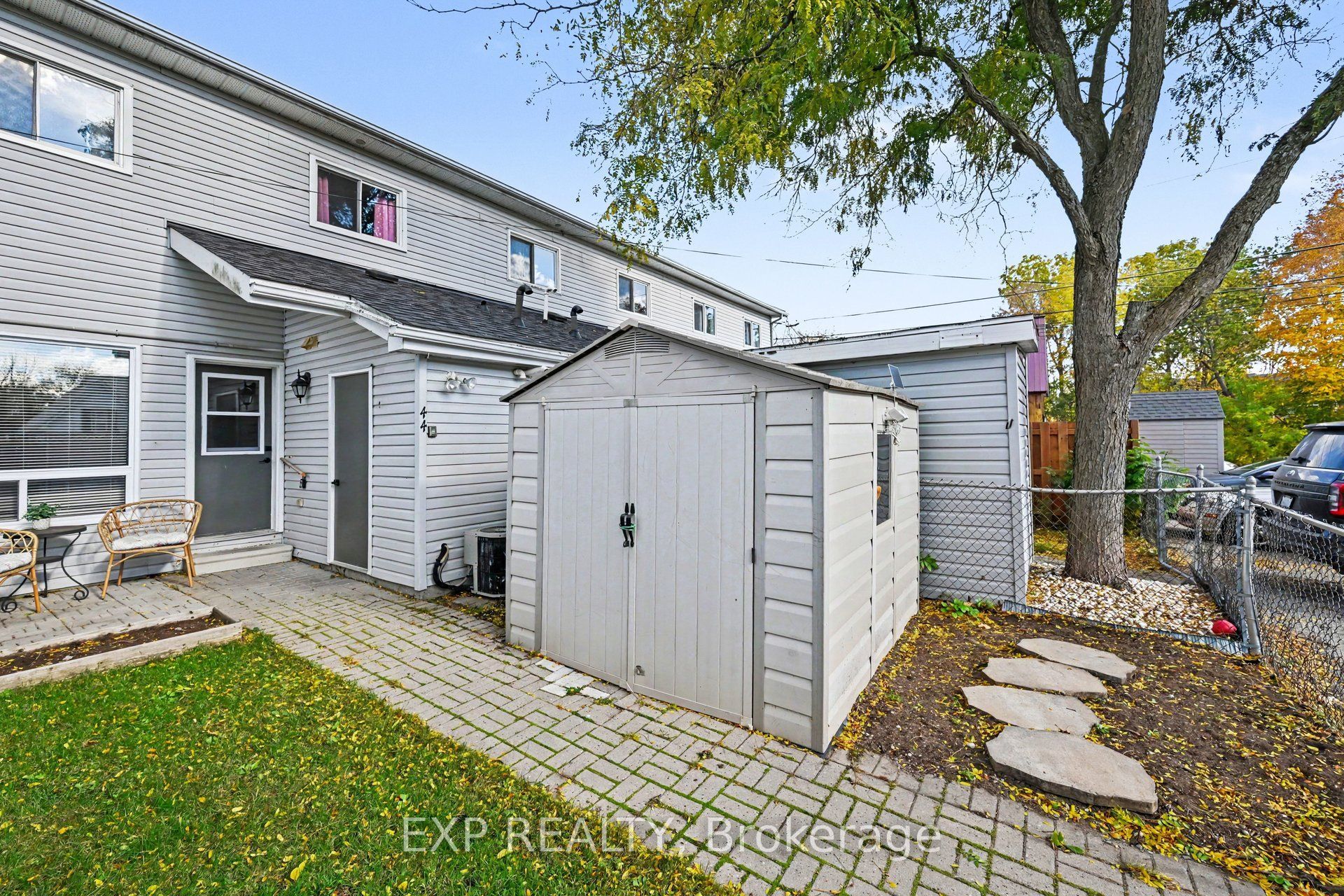 44 Union Street N Property Photo 27