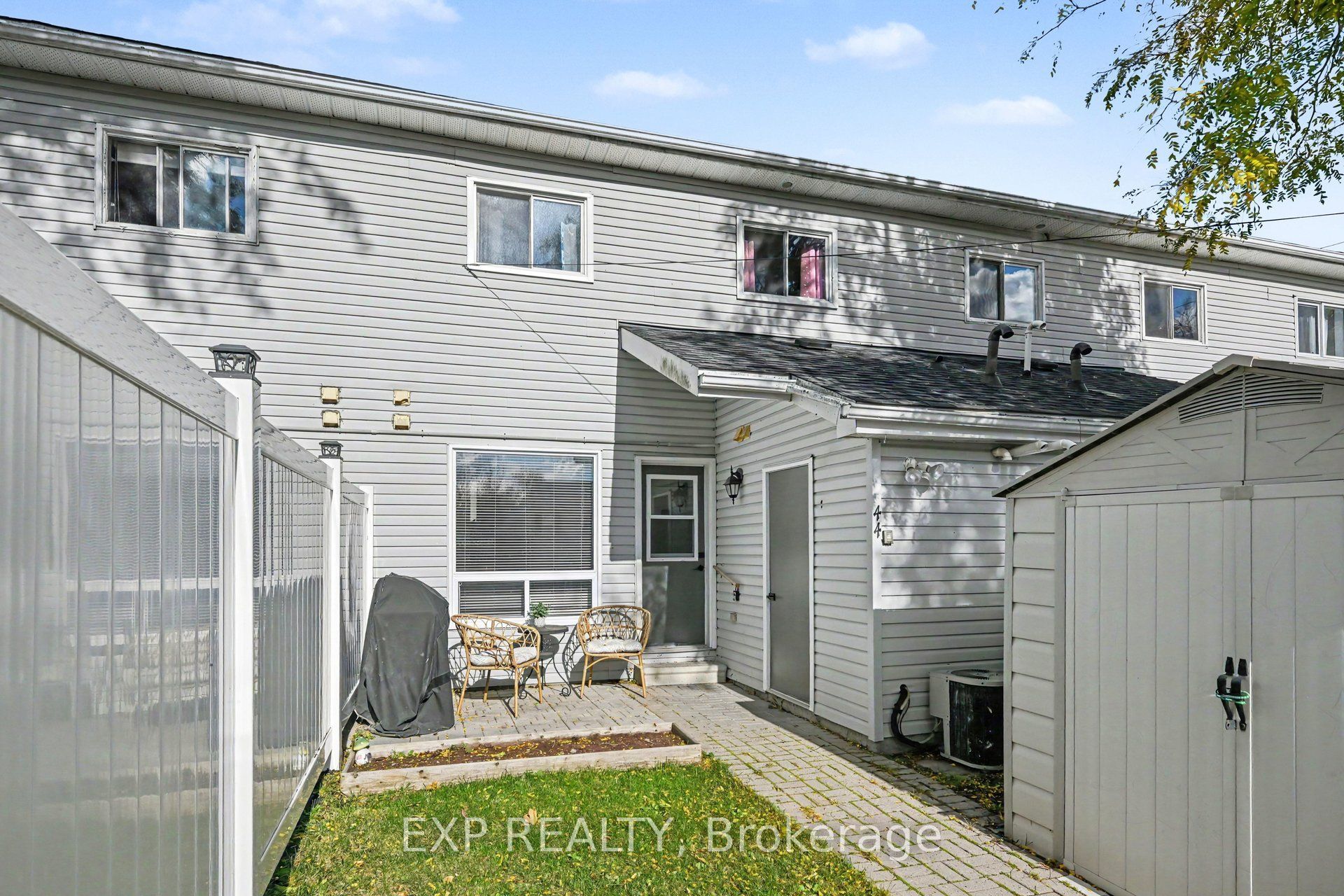 44 Union Street N Property Photo 28