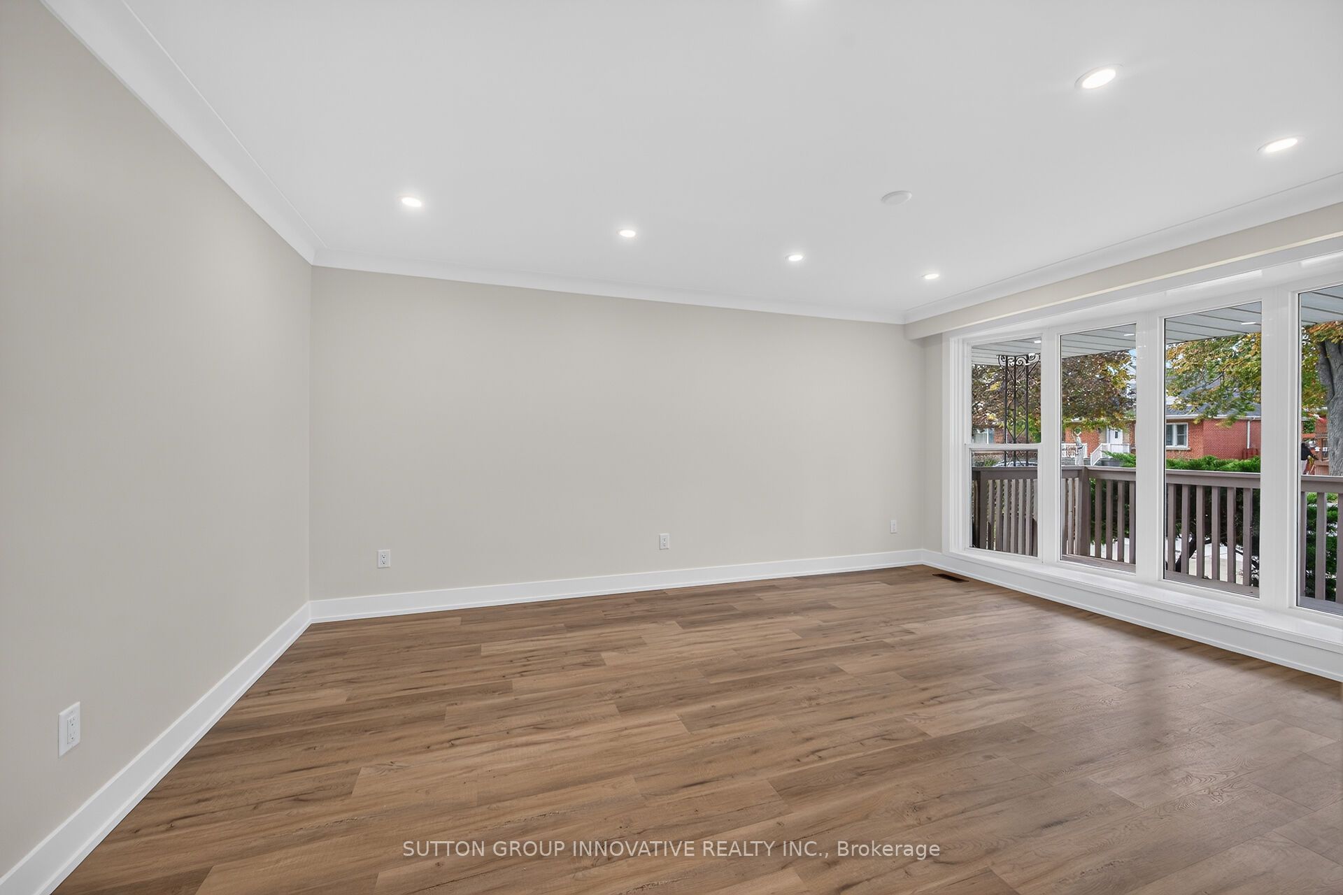 331 East 17th Street Property Photo 16