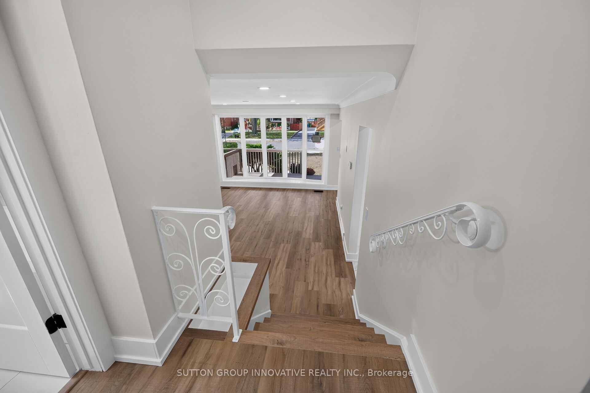 331 East 17th Street Property Photo 21