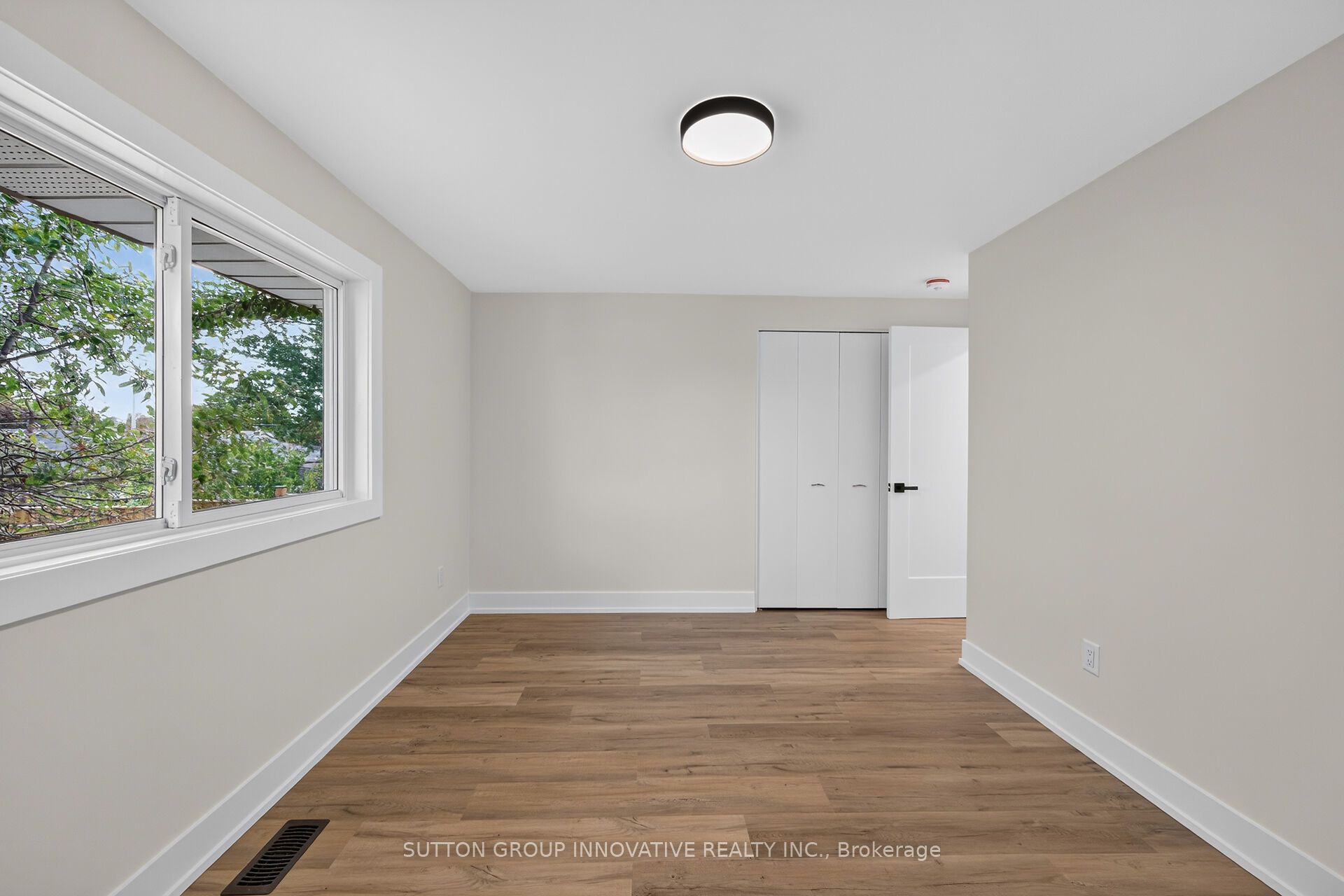 331 East 17th Street Property Photo 25