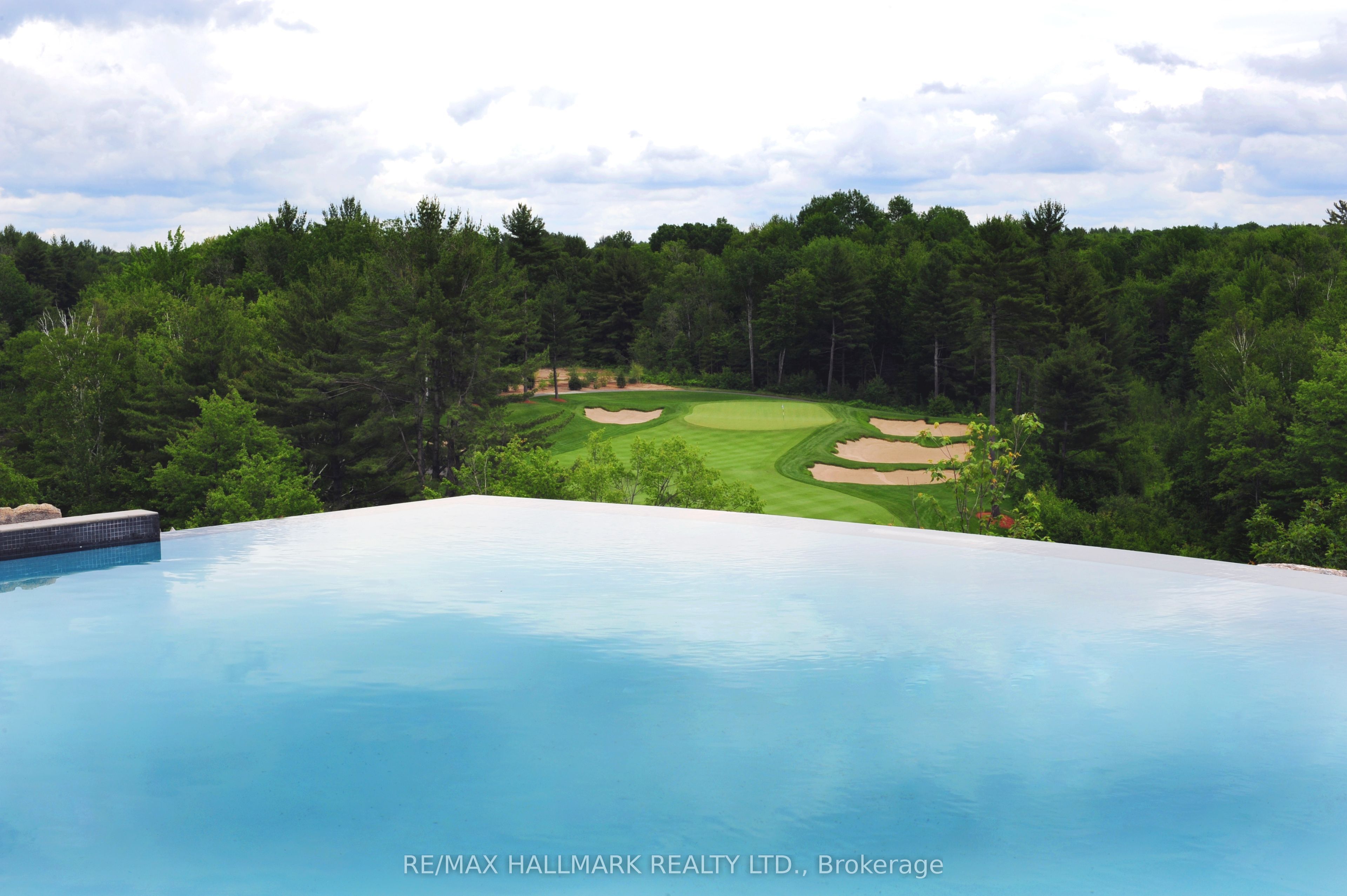 120 Carrick Trail 207 Property Photo 16