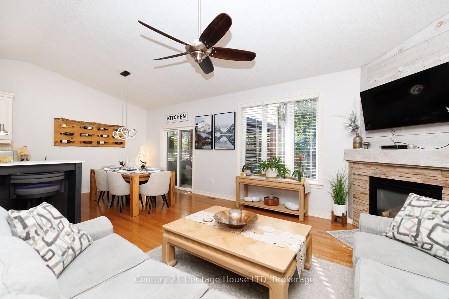 21 Burleigh Road S Property Photo 13