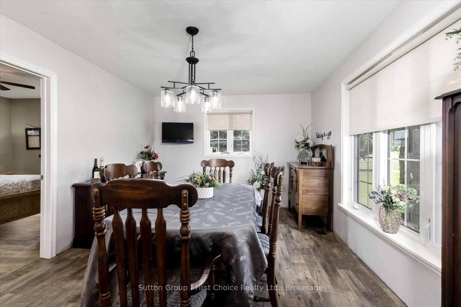 7100 Line 28 Property Photo 16