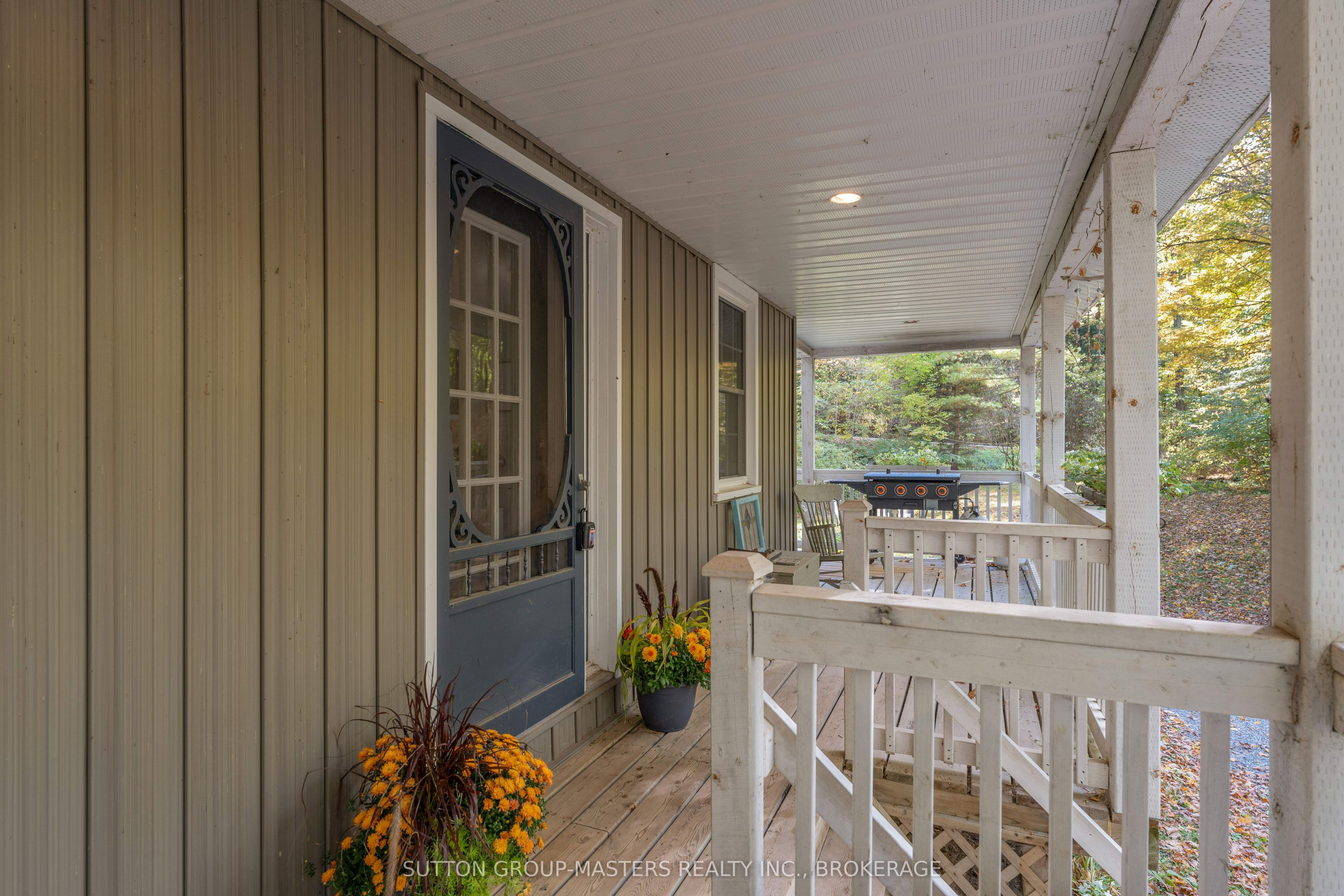 5390 Bedford Road Property Photo 5