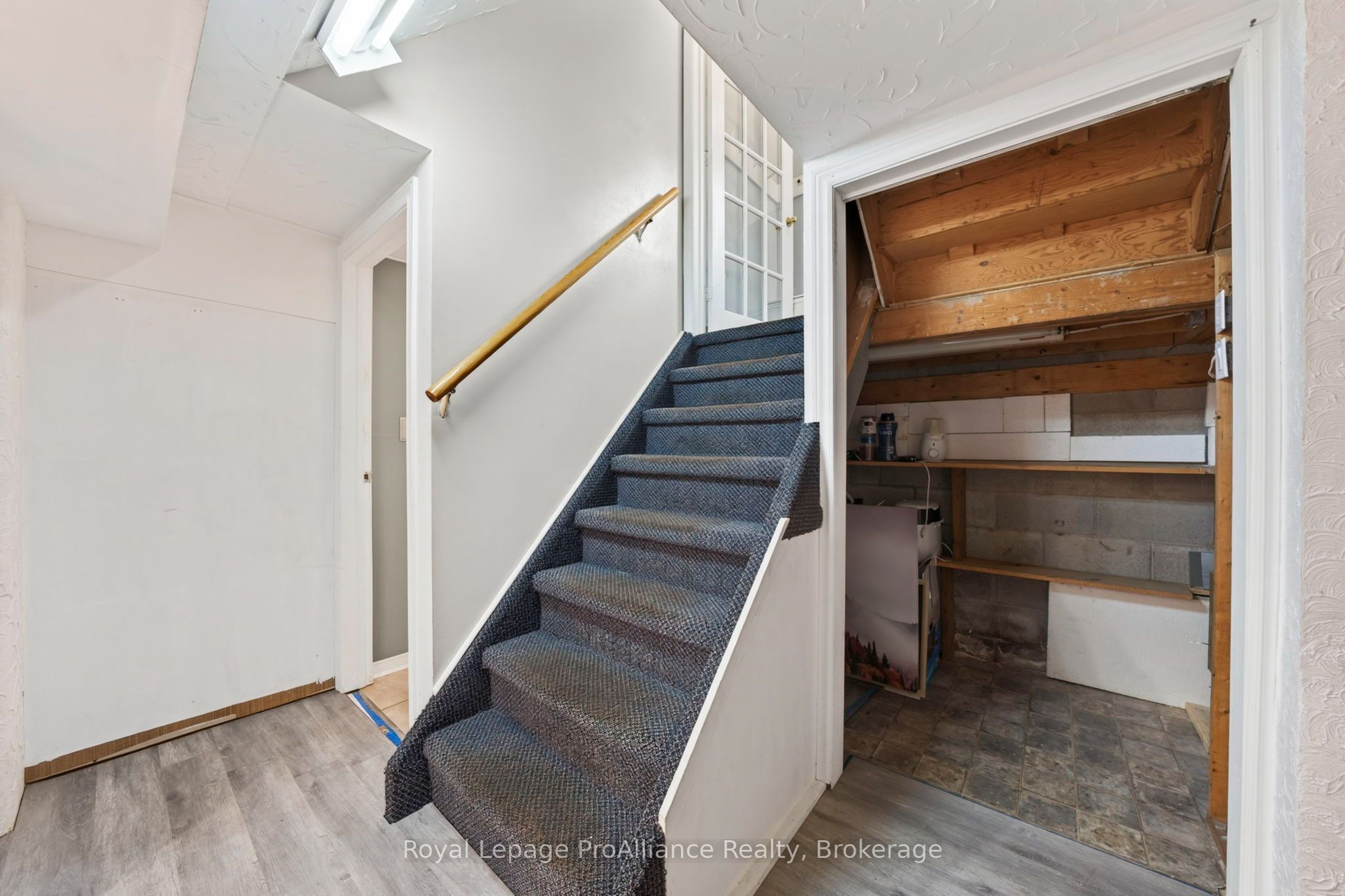 26 Lexington Crescent Property Photo 19