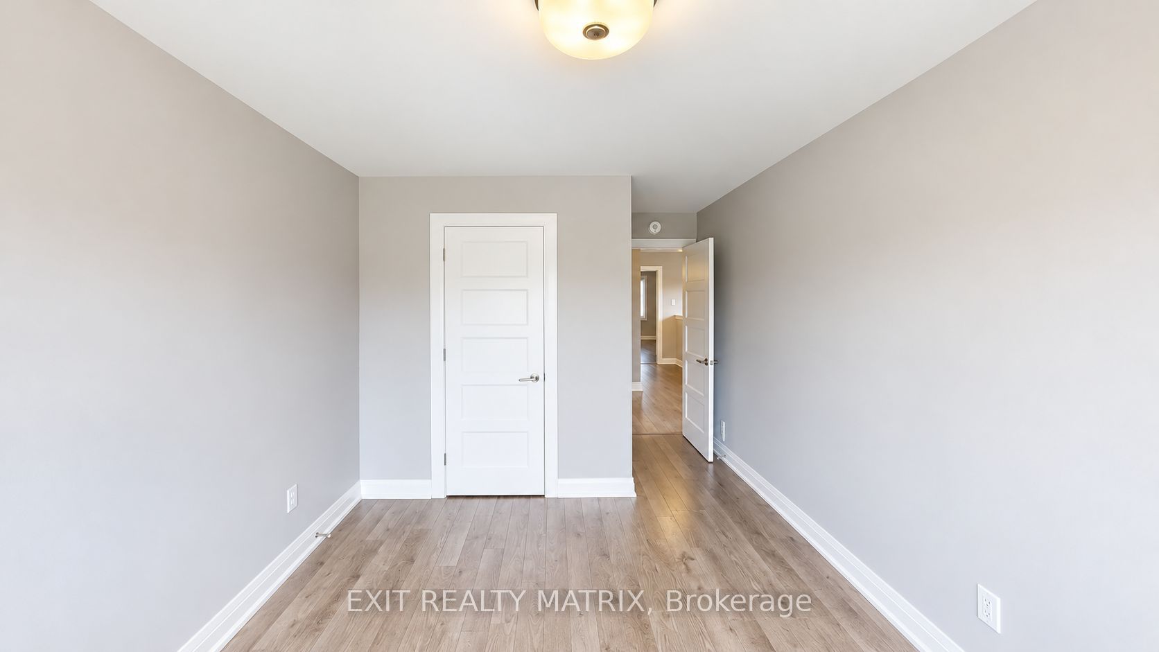 190 Argile Street Property Photo 12
