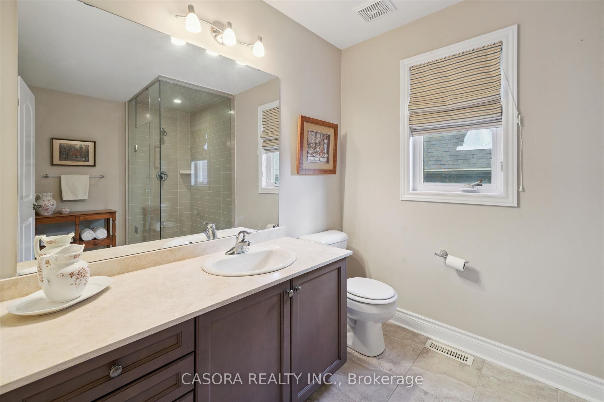 15 Breakwater Court Property Photo 35