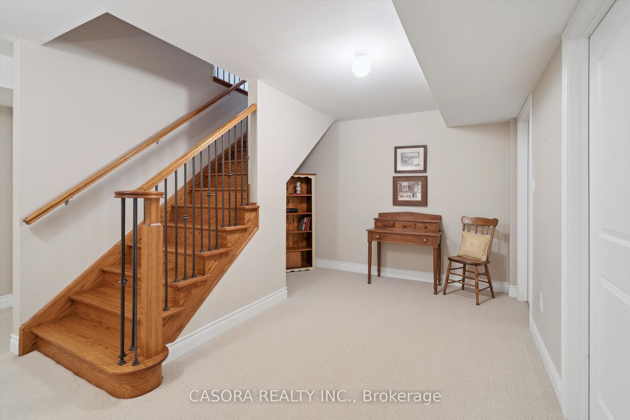 15 Breakwater Court Property Photo 37