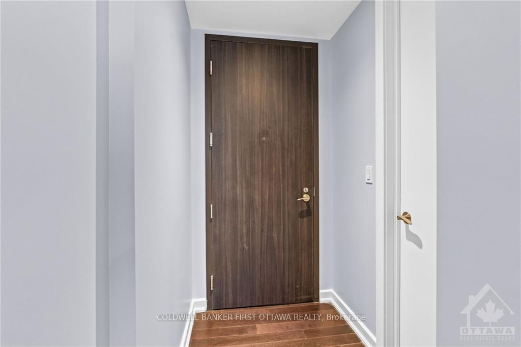 300 Lisgar Street 907 Property Photo 5