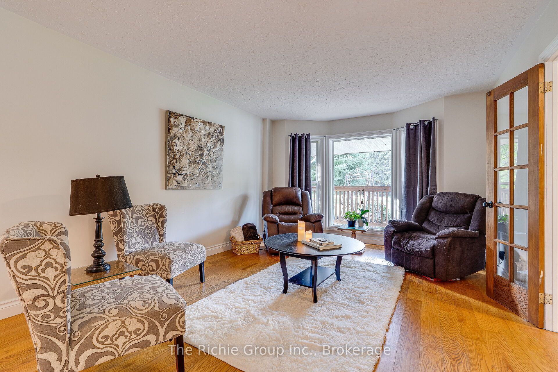 5 Shell Crescent Property Photo 5