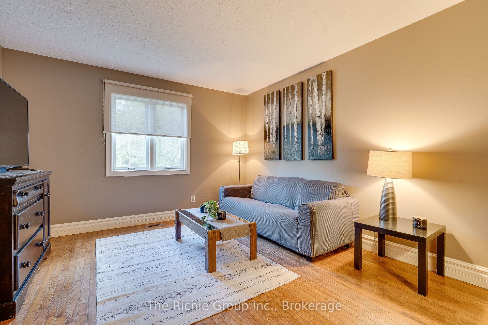 5 Shell Crescent Property Photo 10
