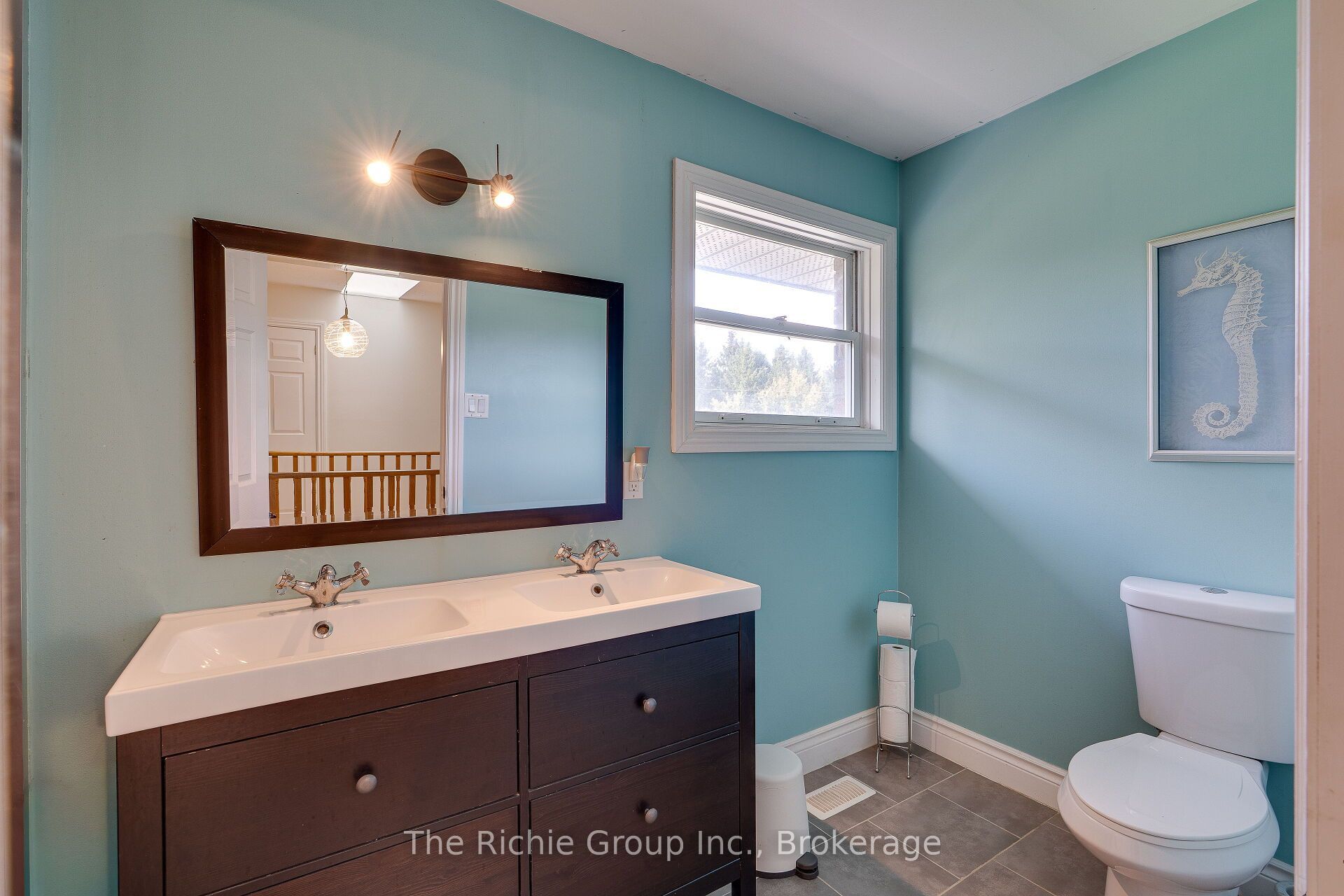 5 Shell Crescent Property Photo 13