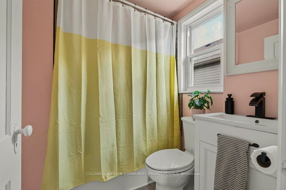 65 Edinburgh Avenue Property Photo 33
