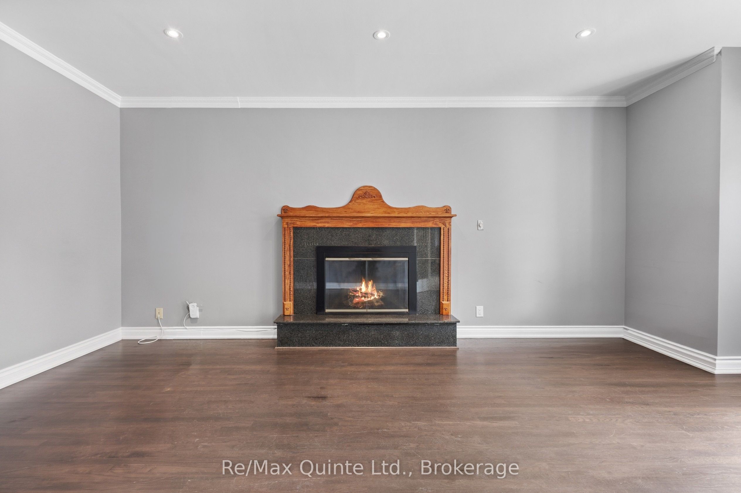 17 Applewood Court Property Photo 10