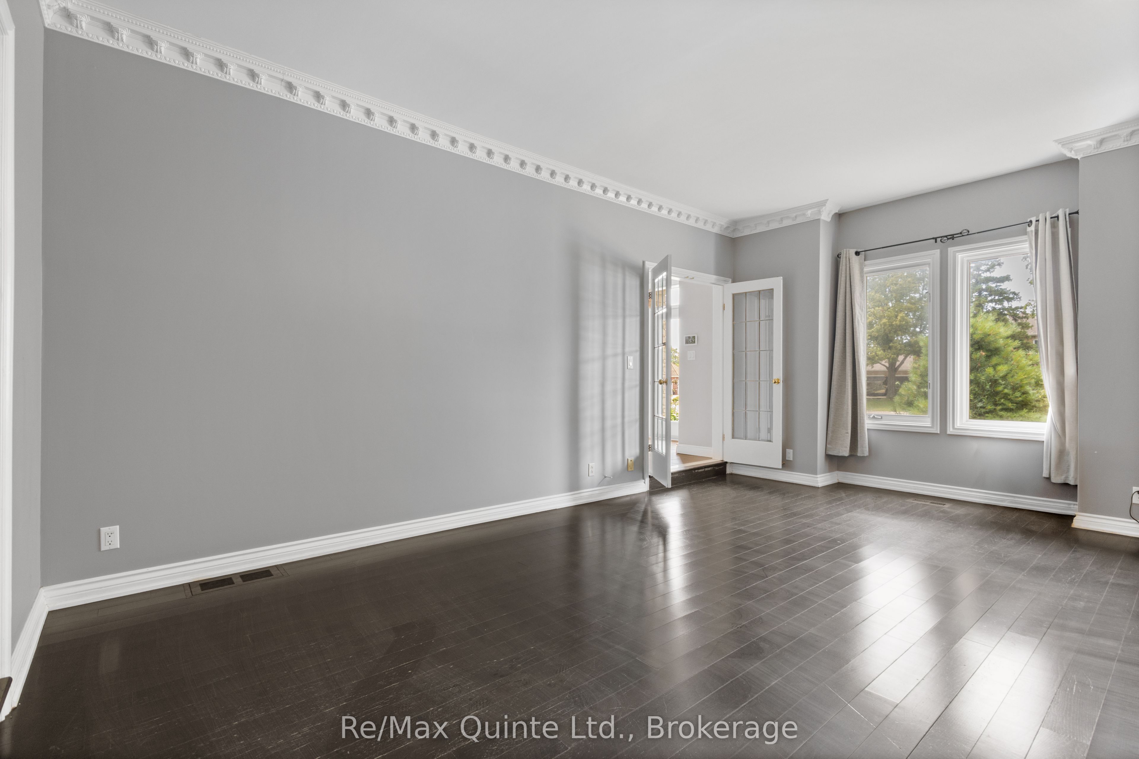 17 Applewood Court Property Photo 13