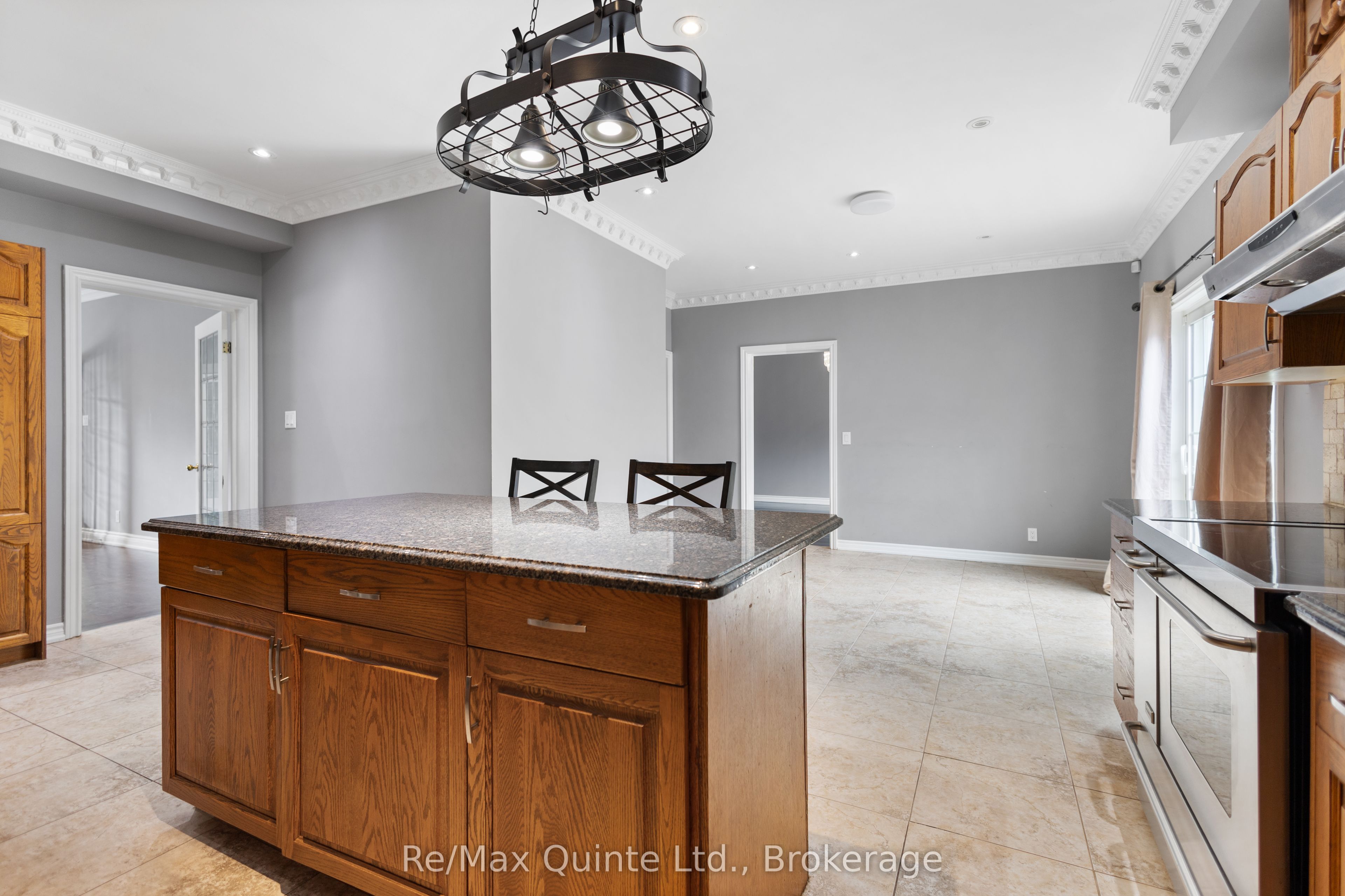 17 Applewood Court Property Photo 18
