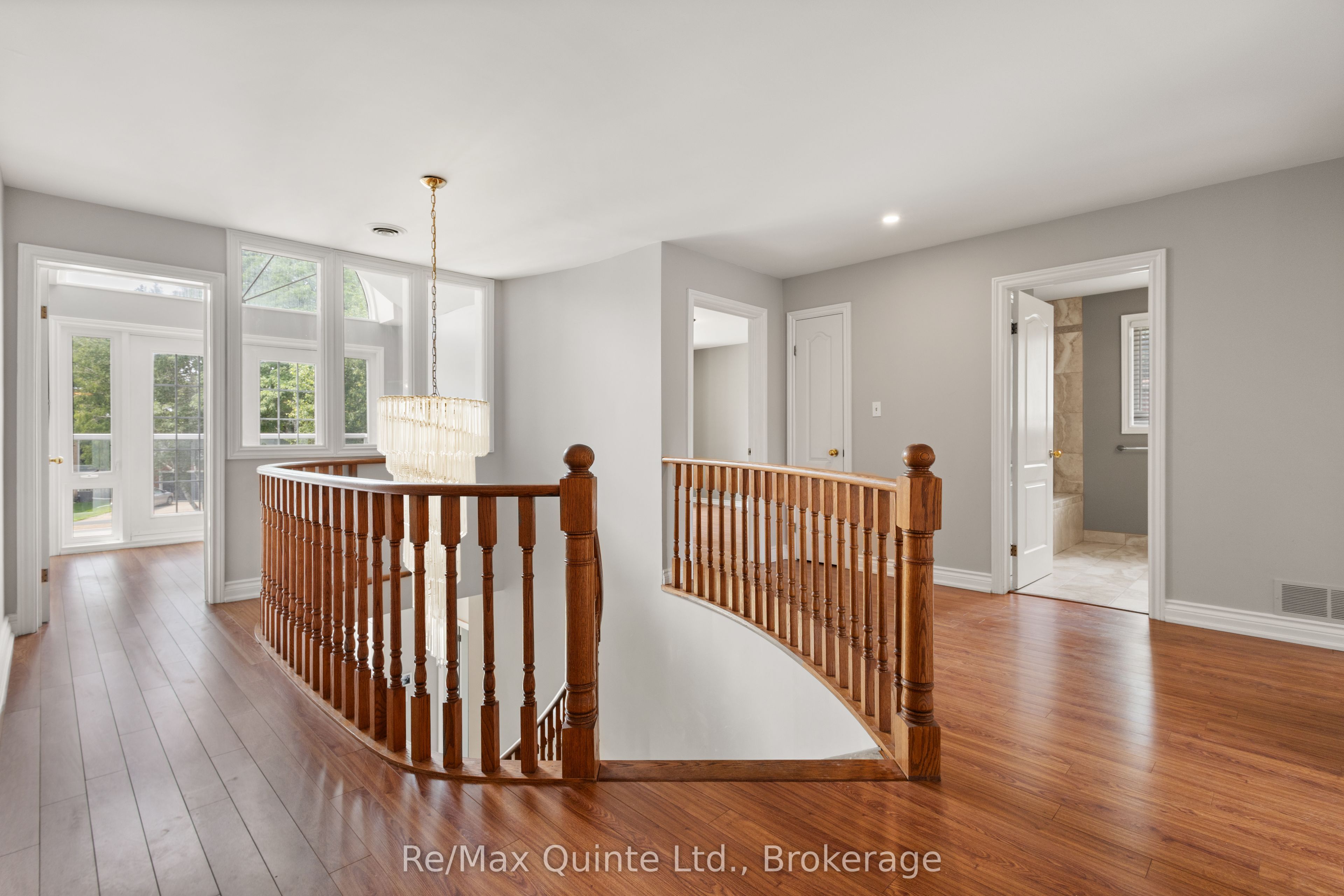 17 Applewood Court Property Photo 26