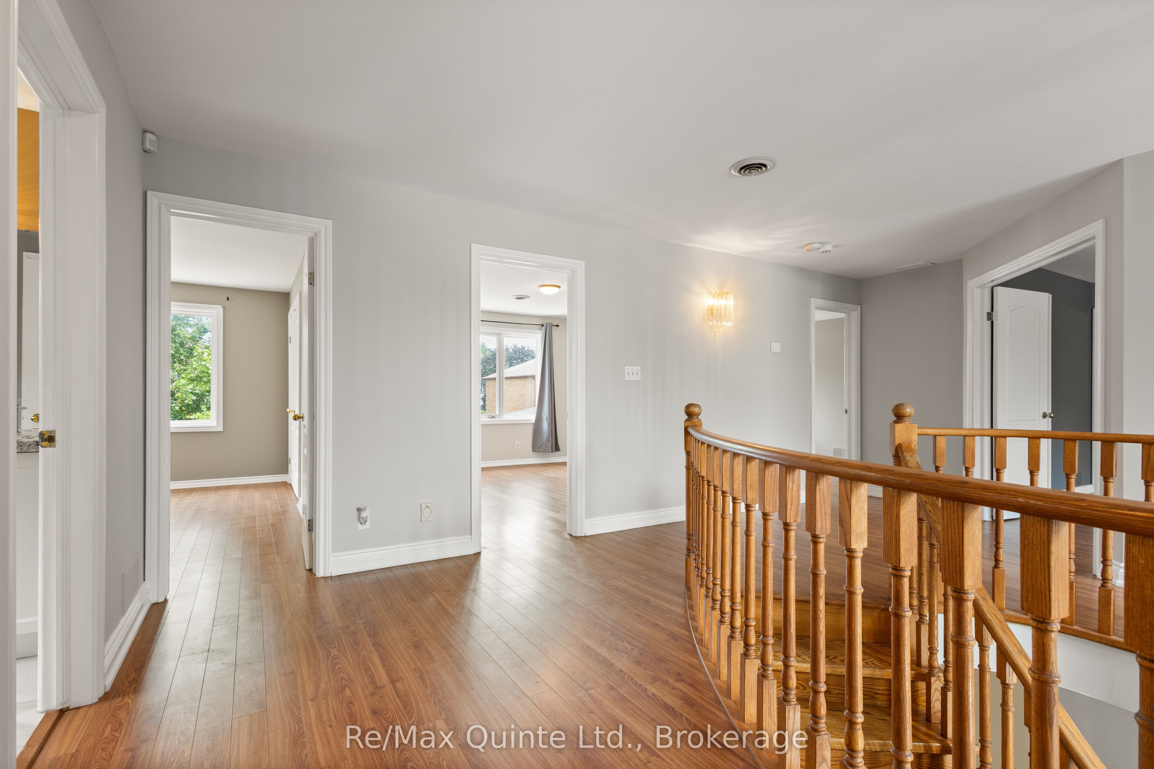 17 Applewood Court Property Photo 35